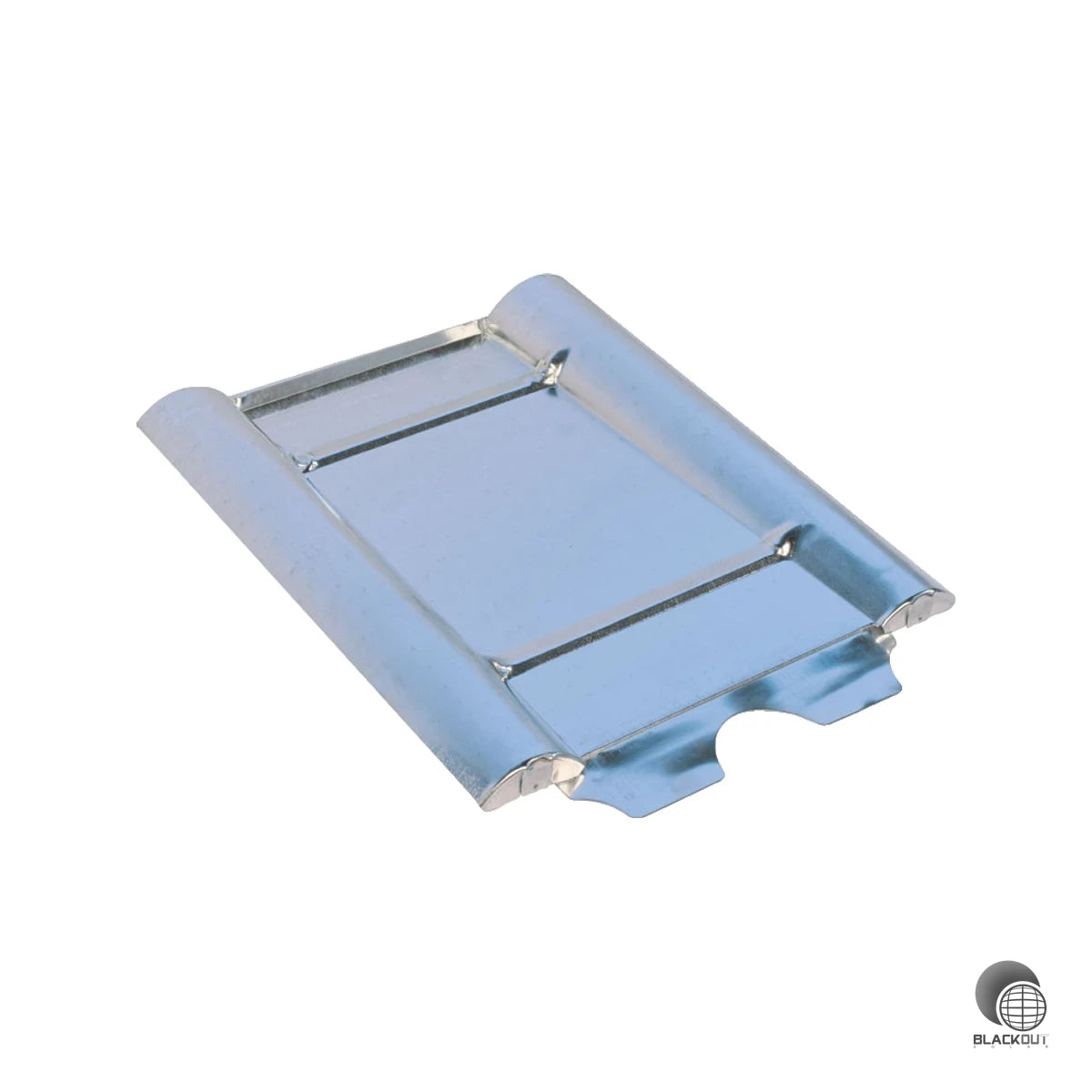Verzinkte Metallersatzplatte für Betondachsteine im Format 33×42 cm — ermöglicht die sichere Dachdurchführung bei der PV-Montage auf zahlreichen gängigen Betonziegel-Typen.