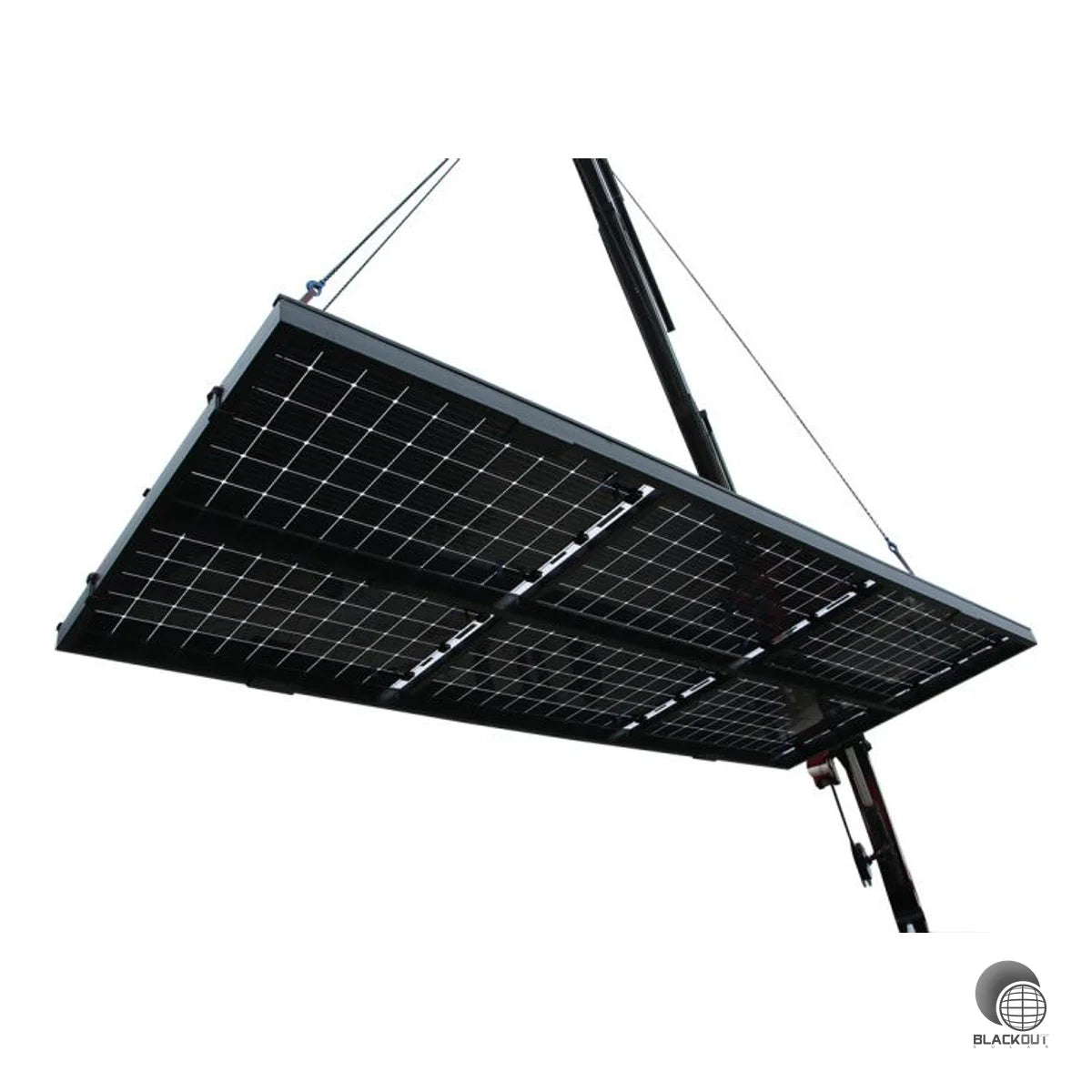 Montagefertiger PV-Modulträger mit 6 bifazialen Doppelglas-Modulen (6 × 420 Wp, TOPCon) für die schnelle Kranmontage auf Stahl- oder Holzunterkonstruktionen. 100 % wasserdicht ab 5° Dachneigung, hagelsicher (HW4) und beliebig in der Breite erweiterbar.